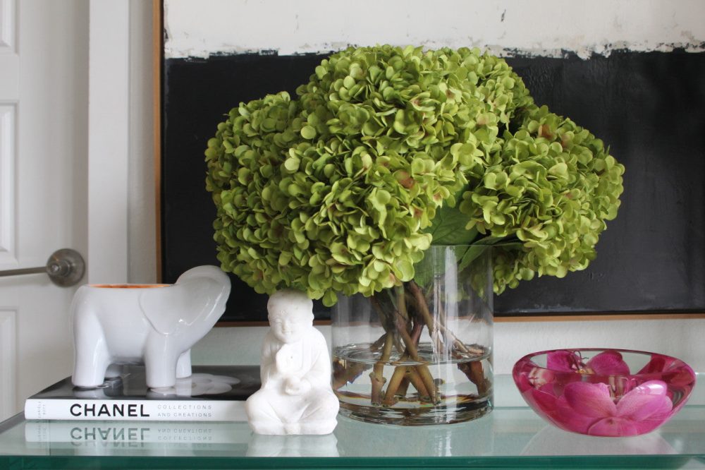 Green Hydrangea Bouquet in clear glass cylinder vase - Image 9